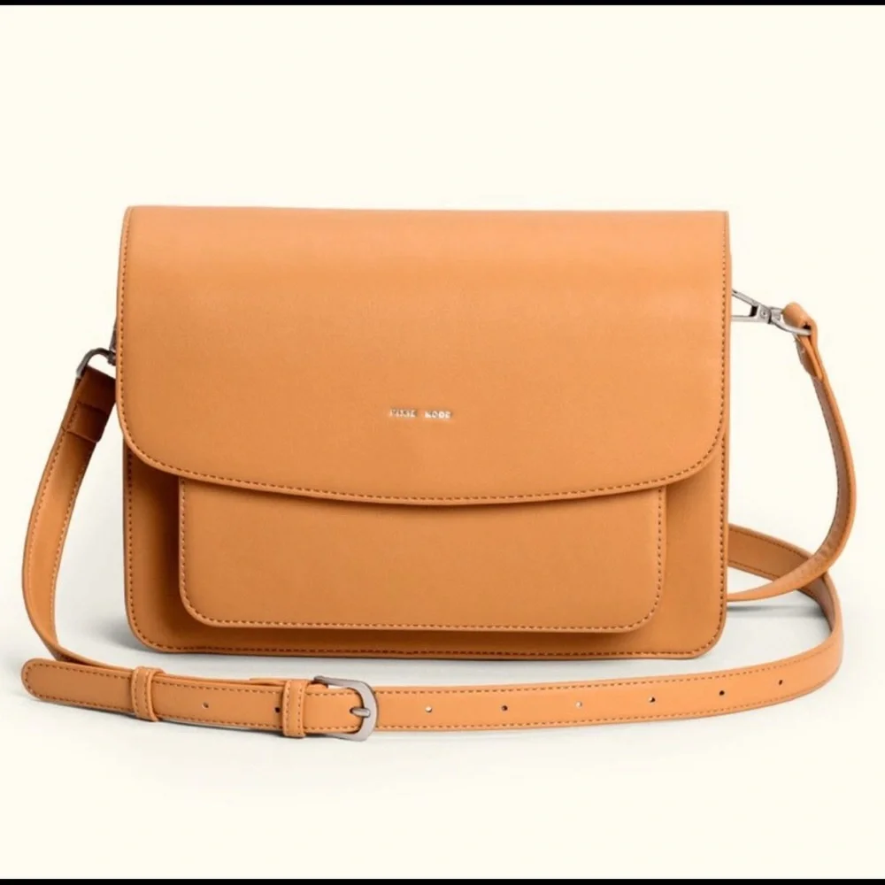 NWT Pixie Mood Crossbody Bag | Vegan Leather 🌱 - Picture 2 of 9